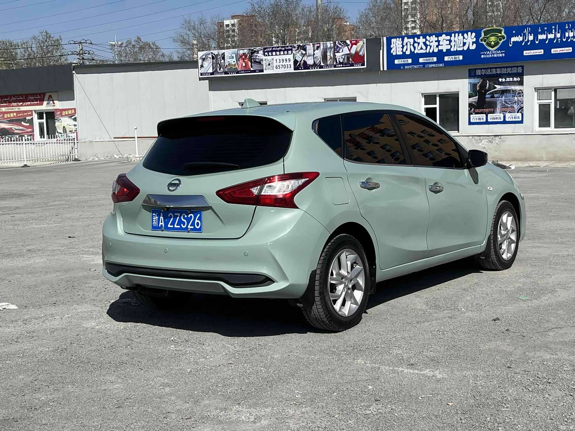 Nissan Tiida, 2023 9