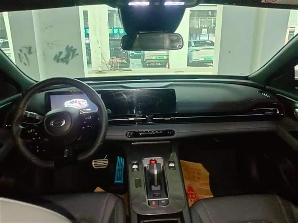 Trumpchi Shadow Leopard