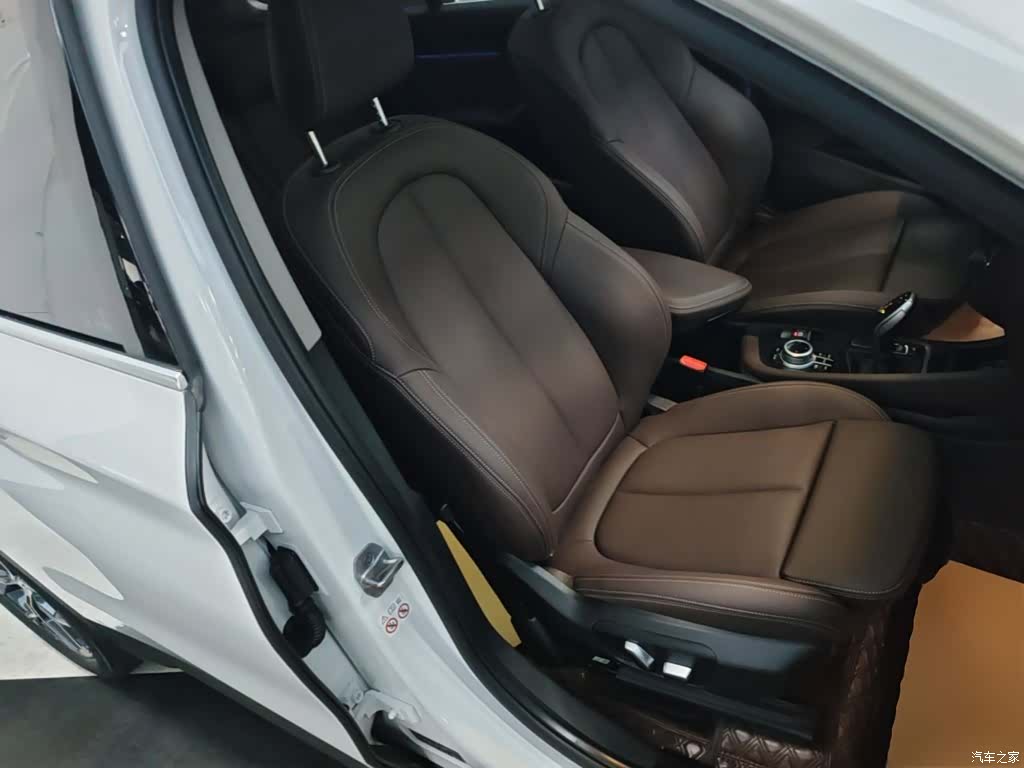 BMW X1, 2021 25