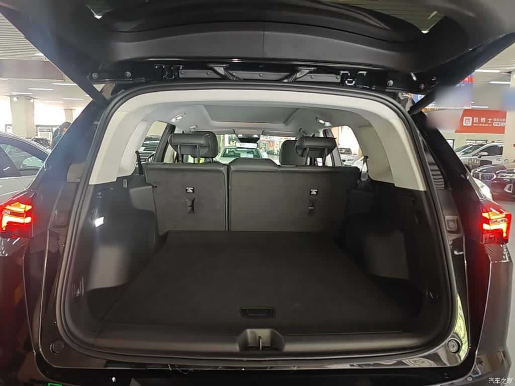 Buick Envision Plus, 2026 15