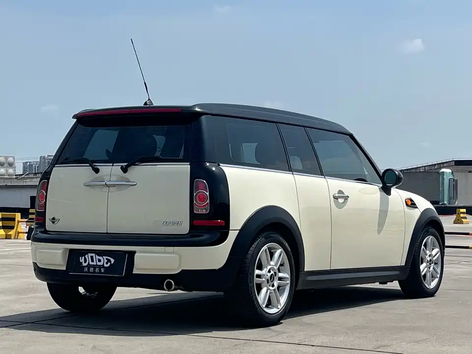 MINI CLUBMAN