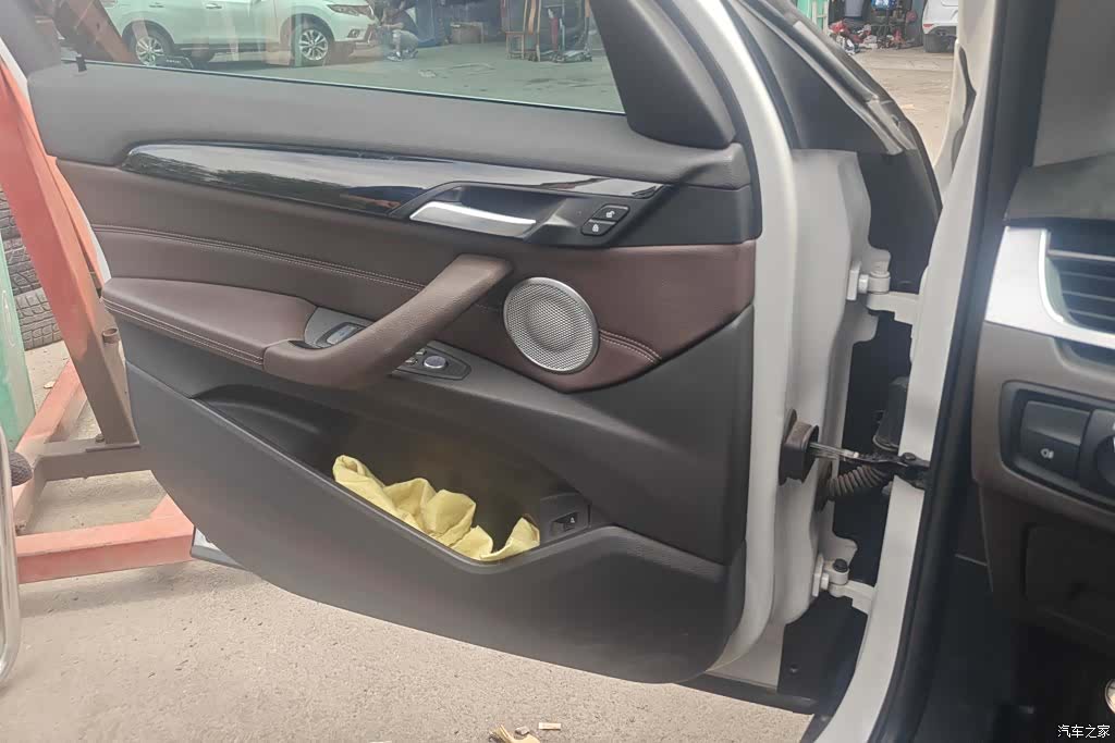 BMW X1, 2023 7
