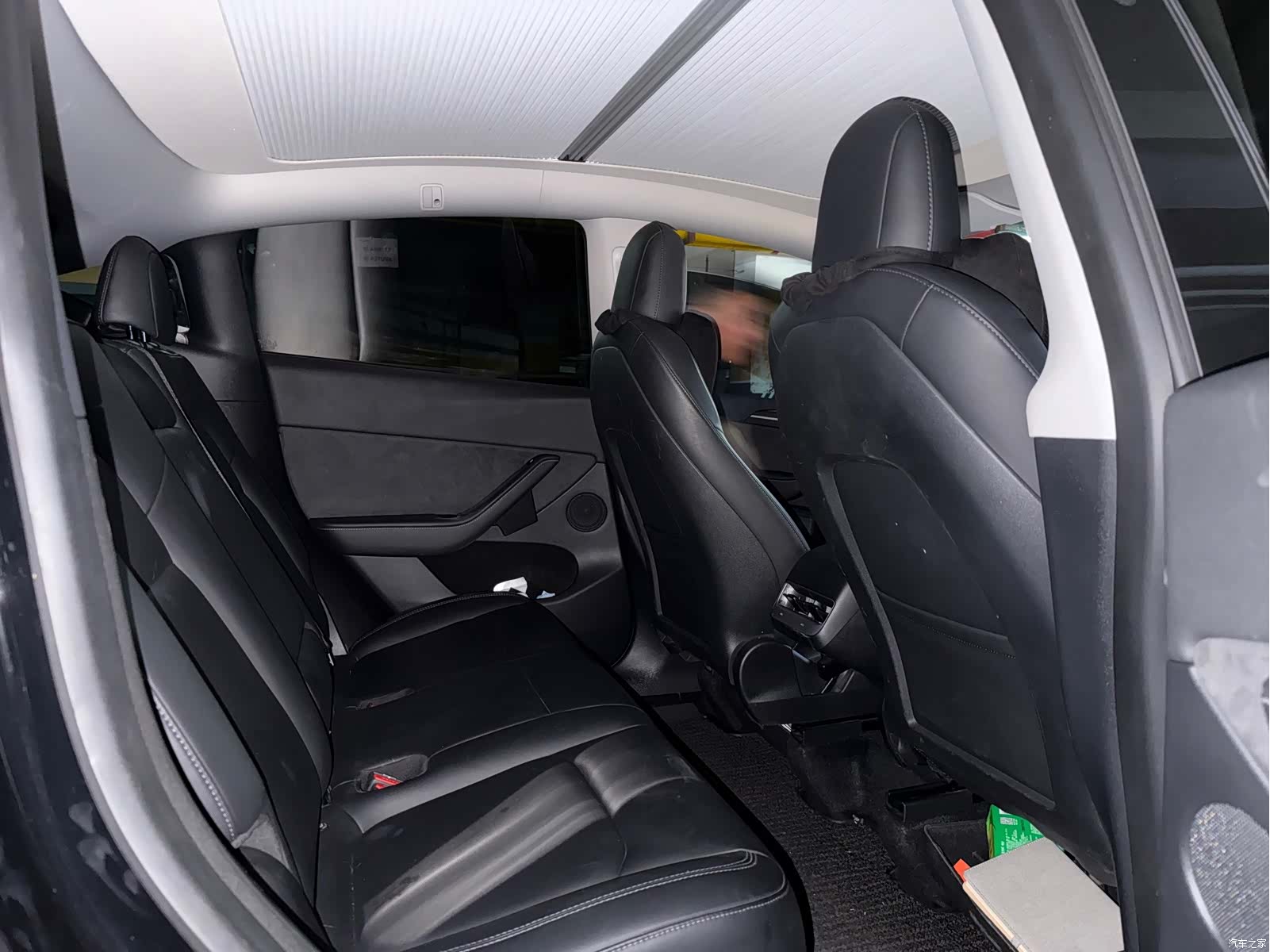 Tesla Model Y, 2021 9