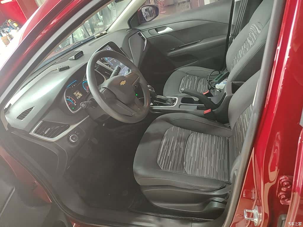 Chevrolet 320, 2018 15