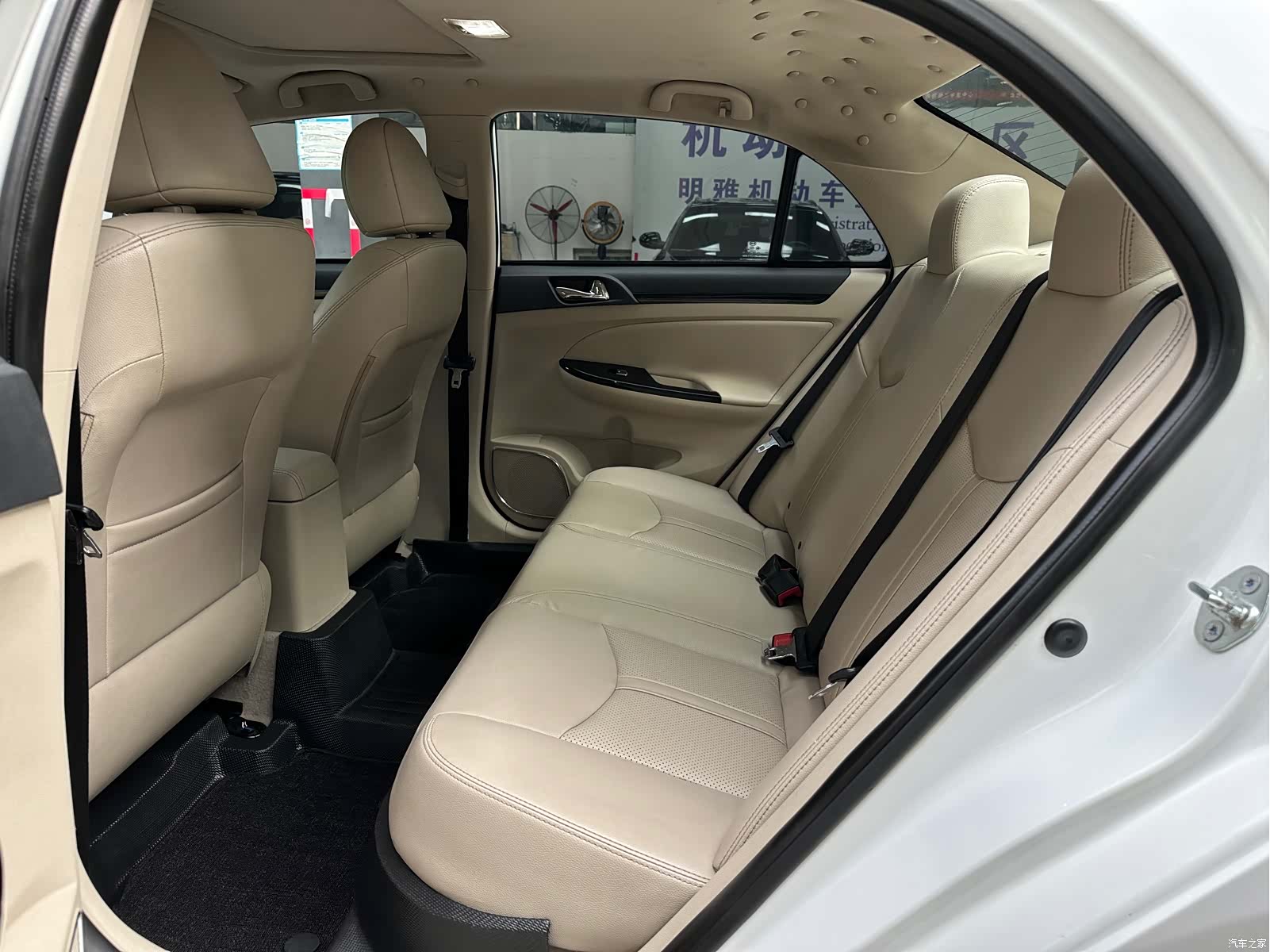 BYD E5, 2017 10