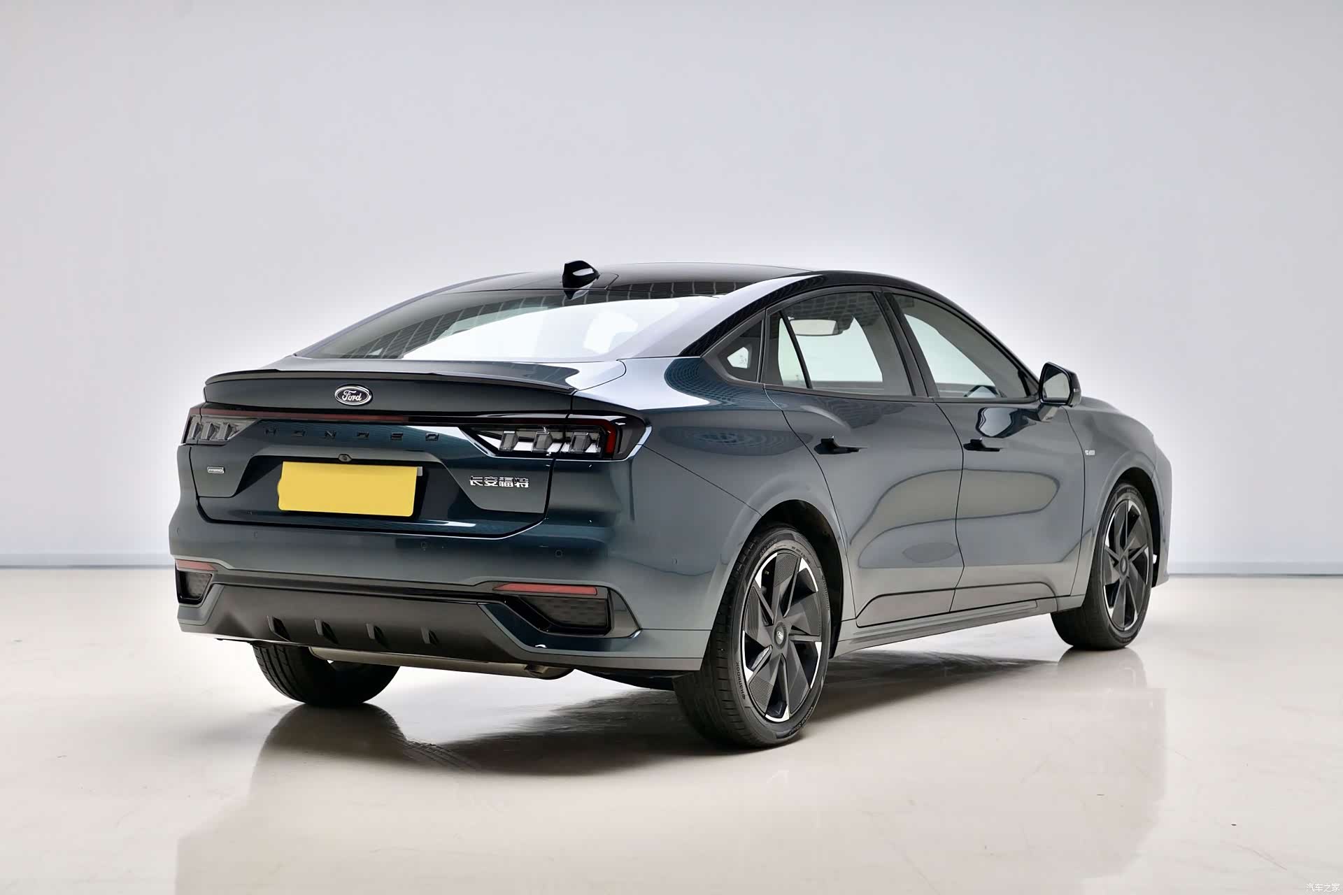 Ford Mondeo, 2024 6
