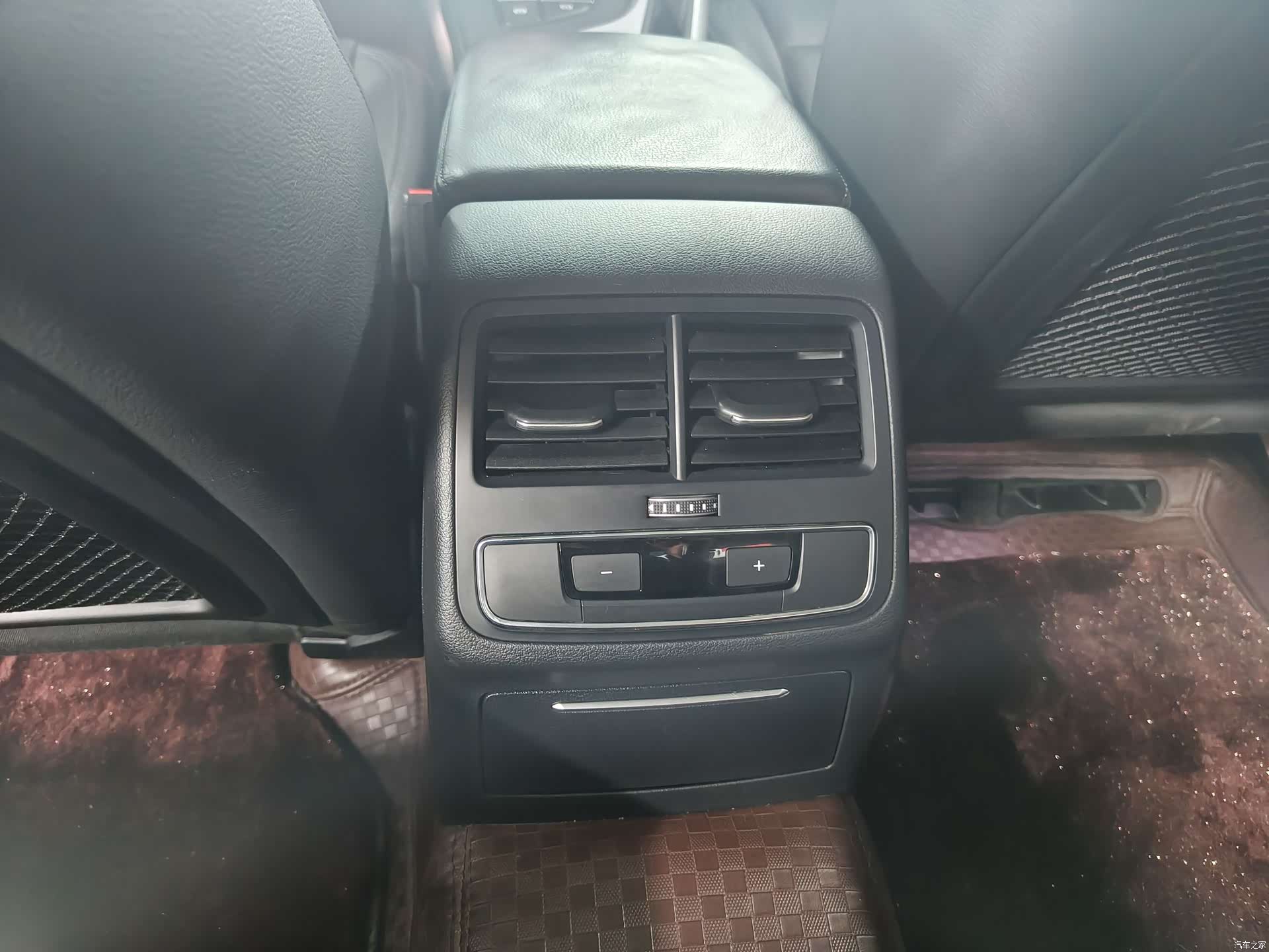 Audi A4L, 2019 17