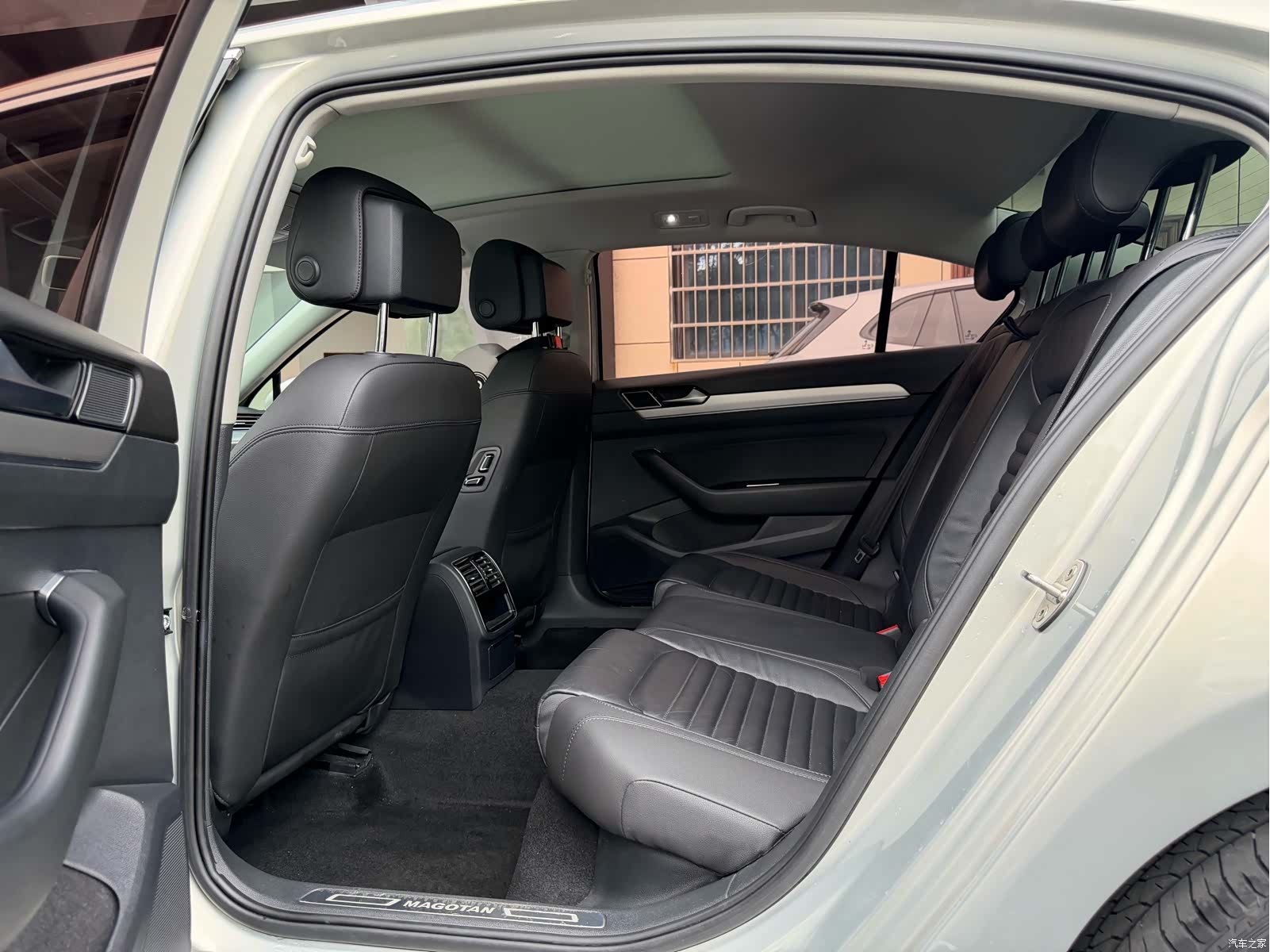 Volkswagen Magotan, 2019 9