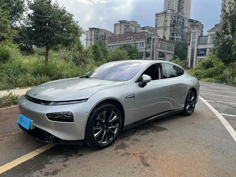 XPENG P7