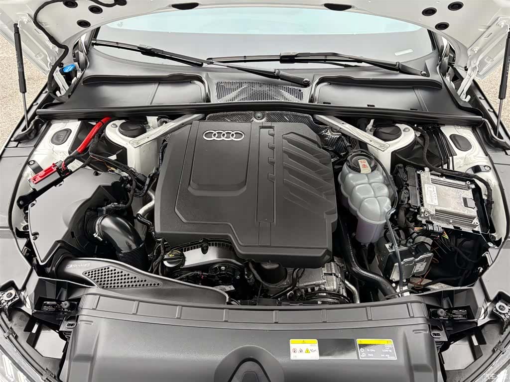 Audi A4L, 2023 20