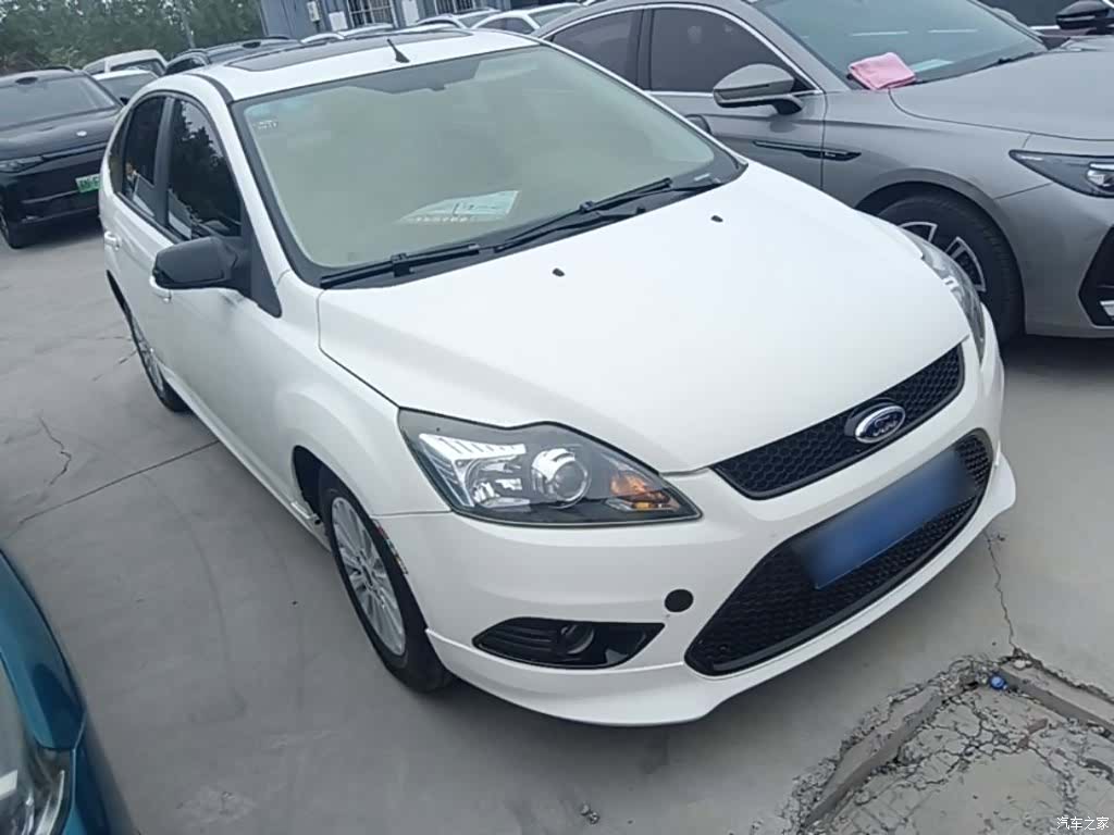 Ford Focus, 2015 22
