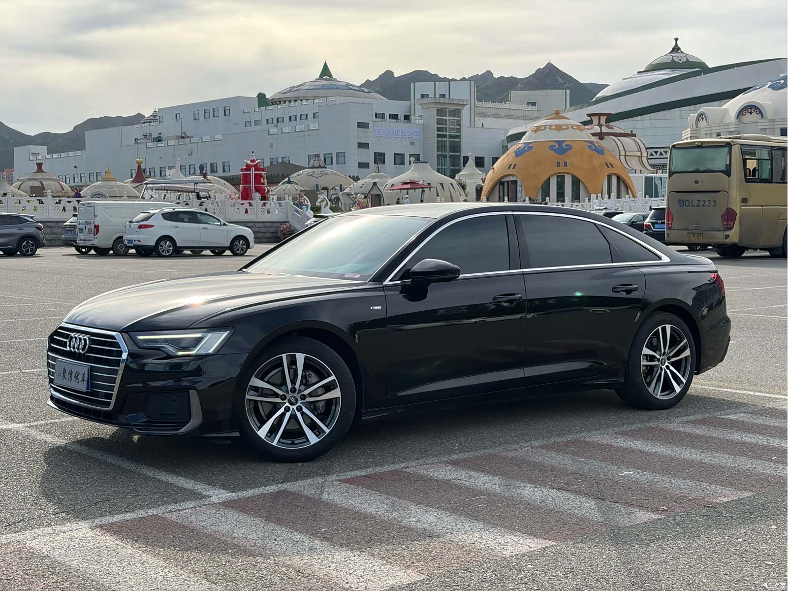 Audi A6L, 2022 1