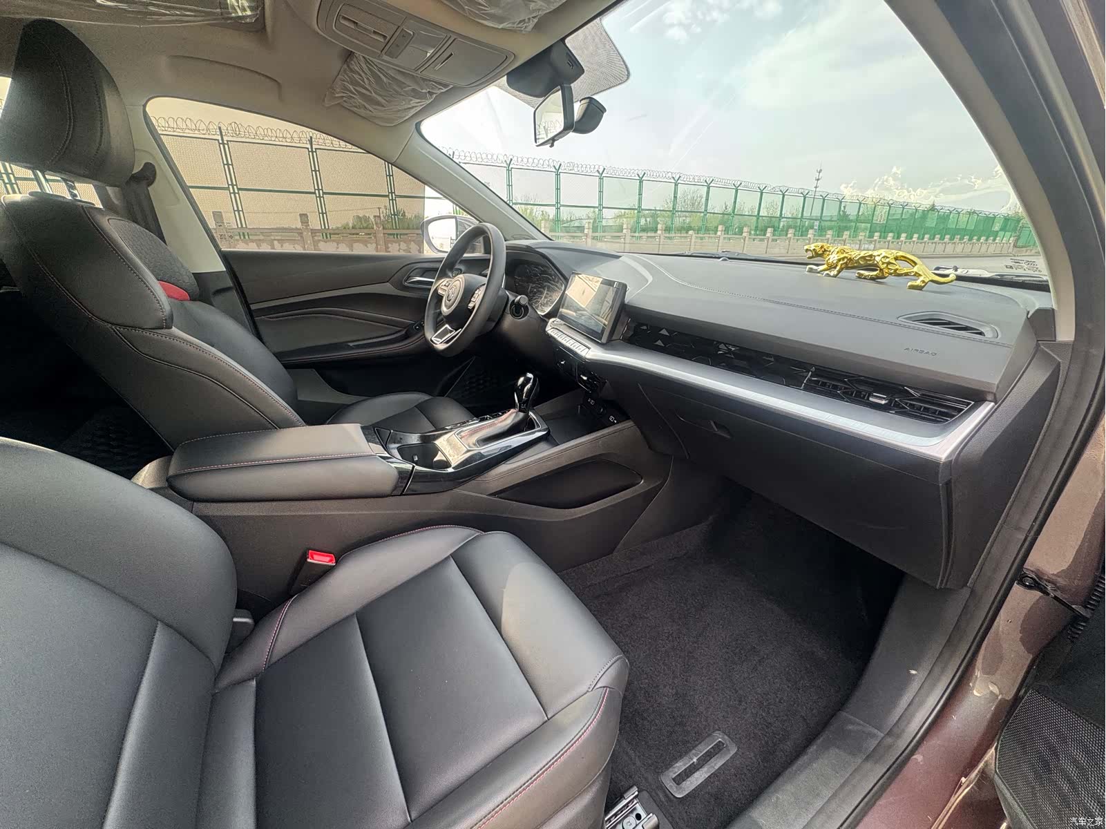 MG MG5, 2023 11