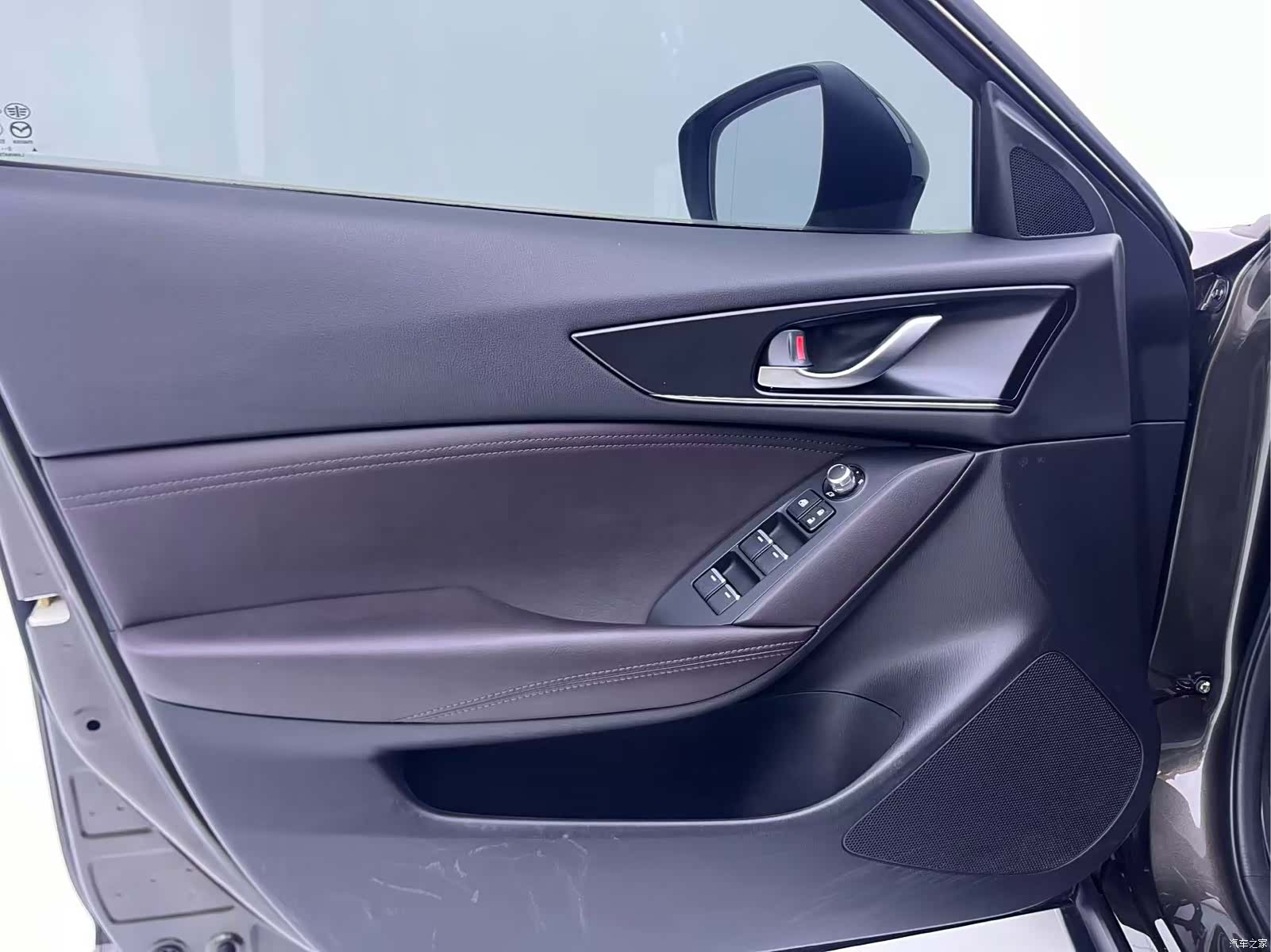 Mazda CX-4, 2020 13