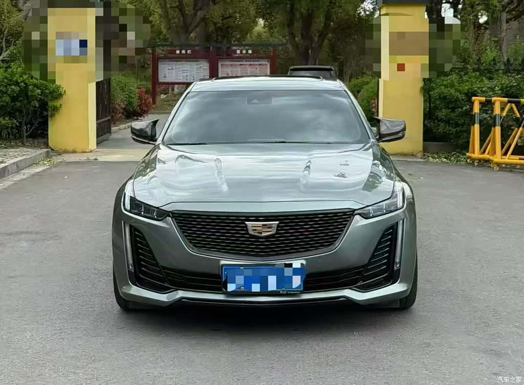 Cadillac CT5, 2022 2