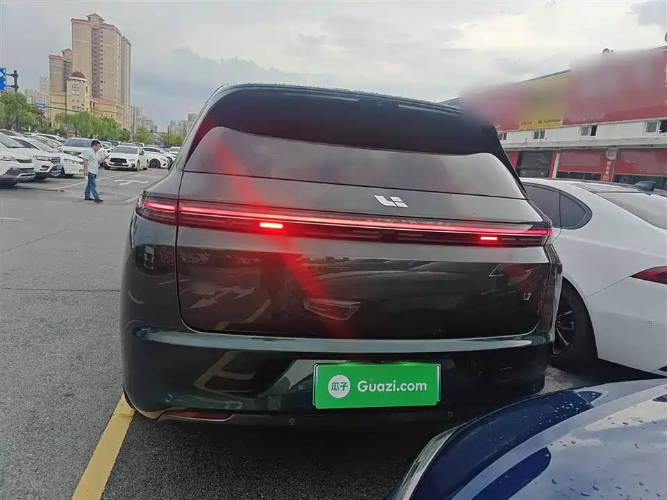 Li Auto Ideal L7
