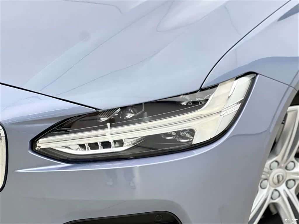 Volvo S90, 2018 15