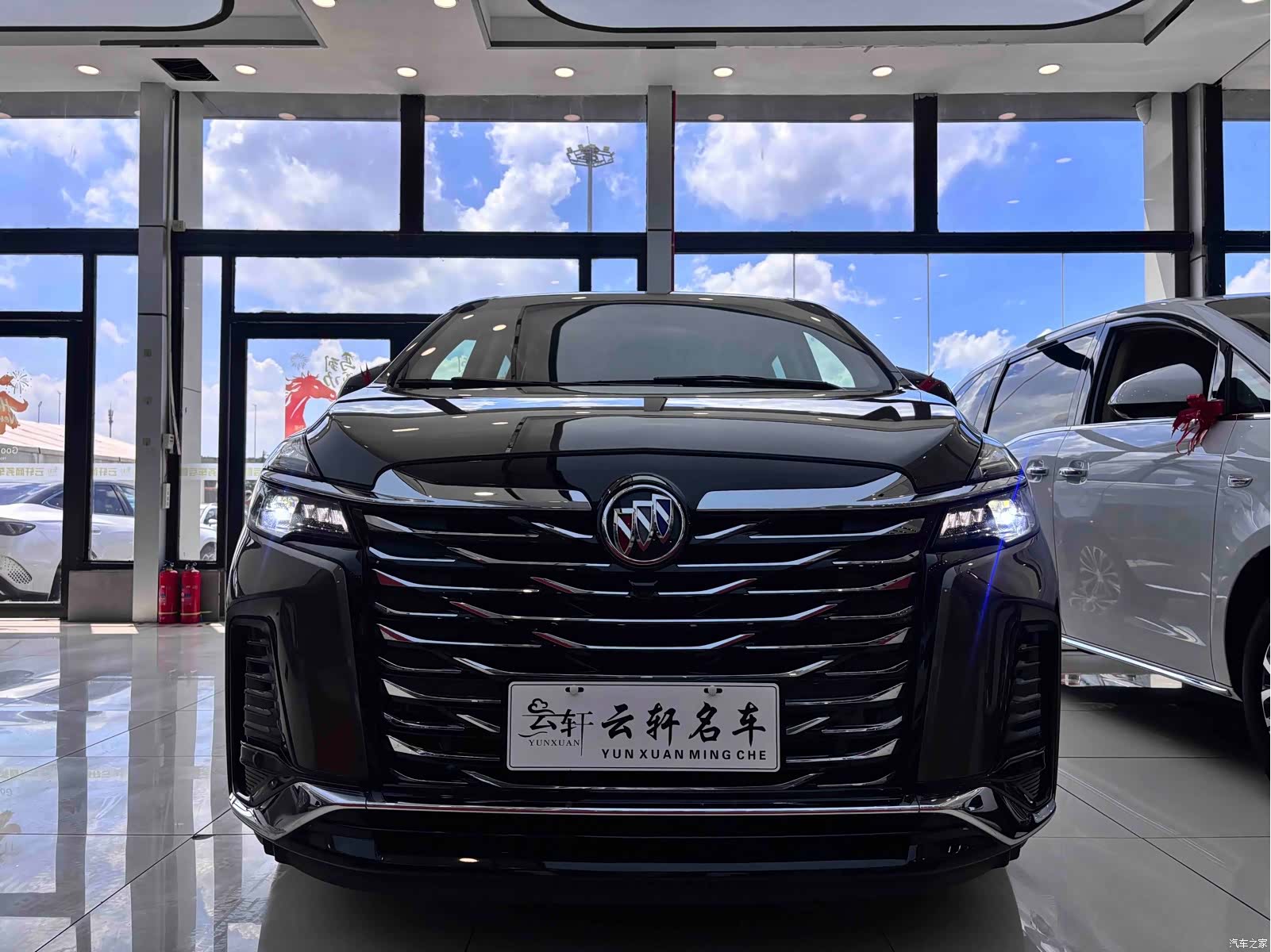 Buick GL8, 2023 2