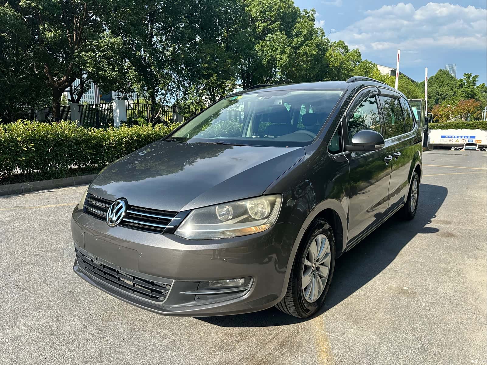 Volkswagen Xia, 2012 1