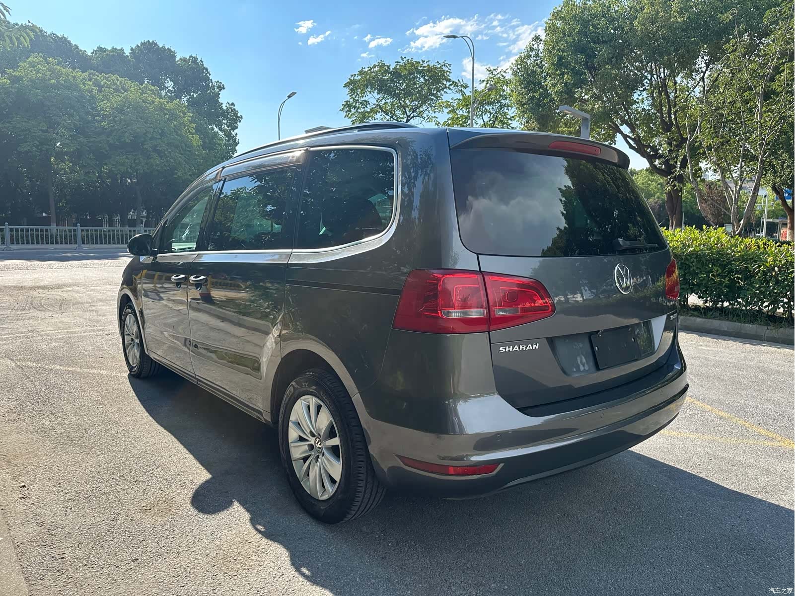Volkswagen Xia, 2012 7