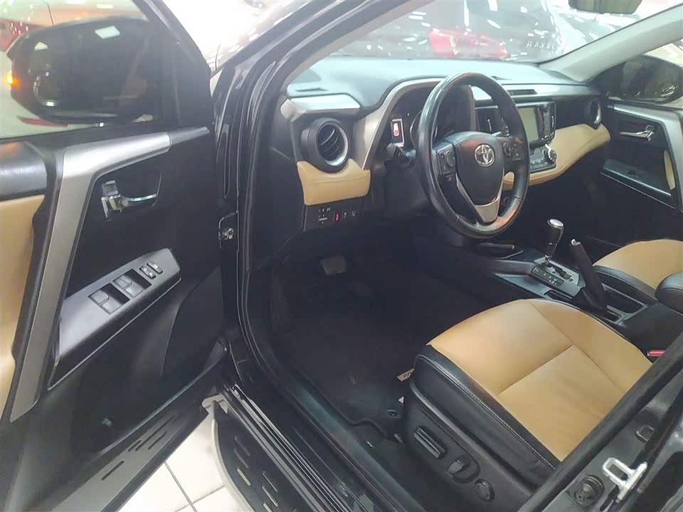 Toyota RAV4 Rongfang