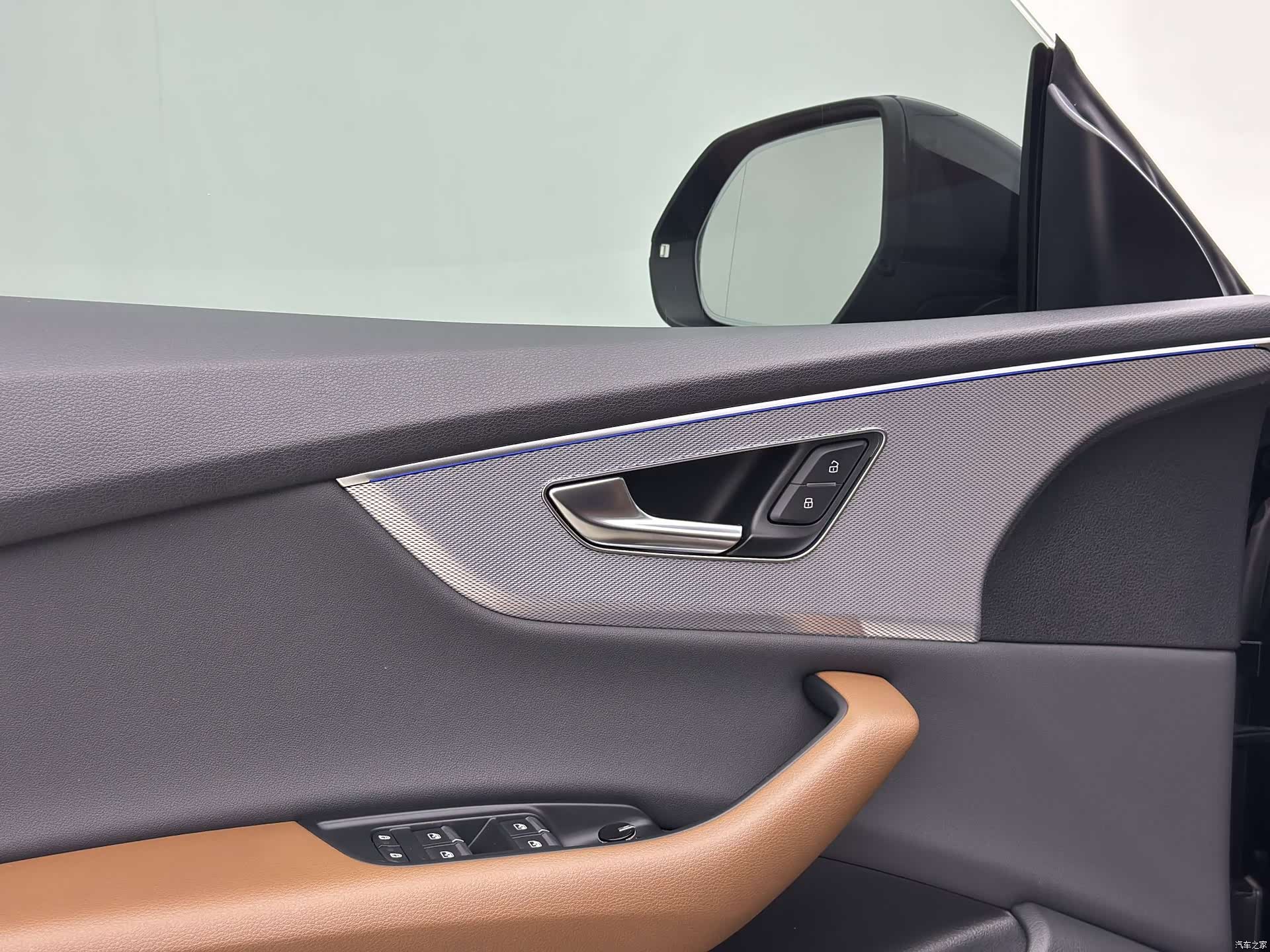 Audi Q8, 2021 10