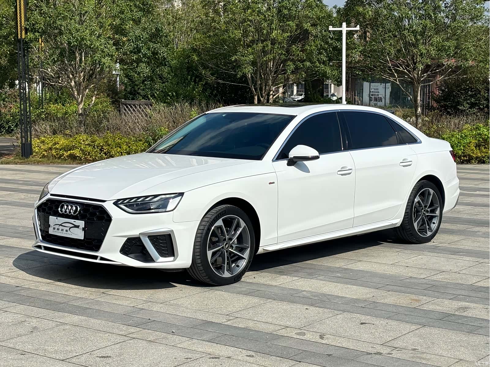 Audi A4L, 2022 2