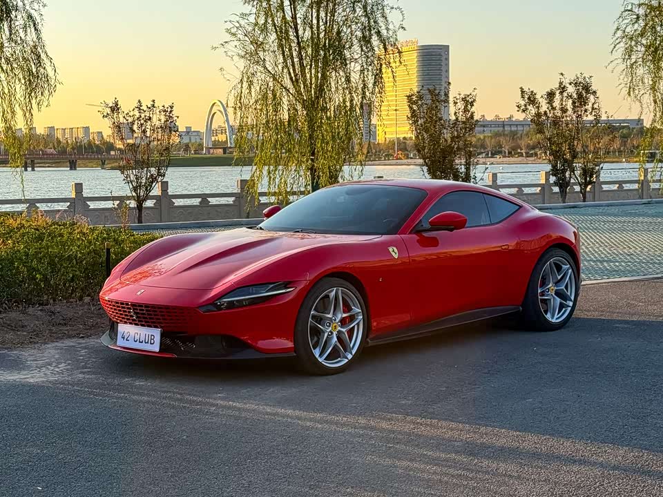 Ferrari Roma
