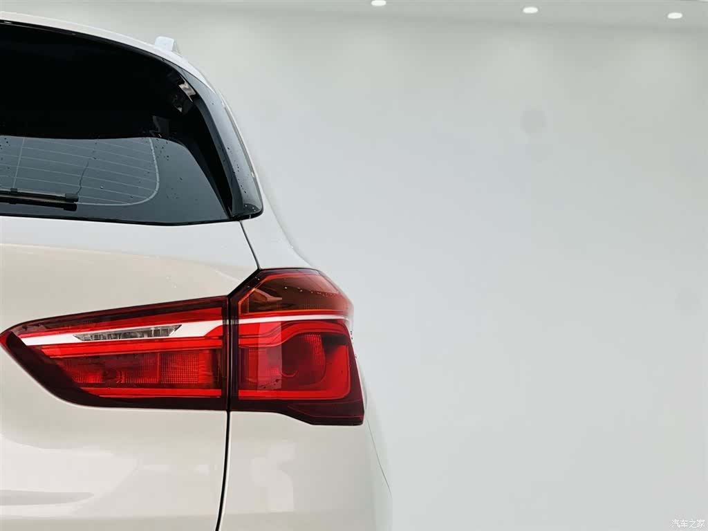BMW X1, 2019 11