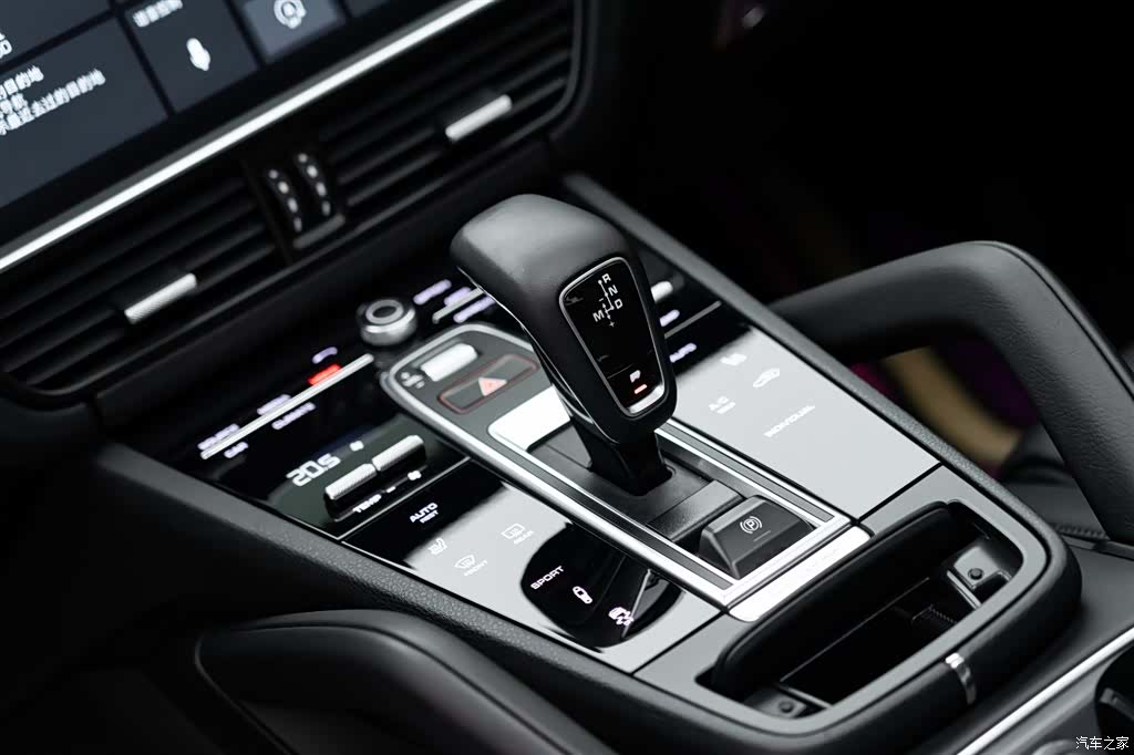 Porsche Cayenne, 2018 14