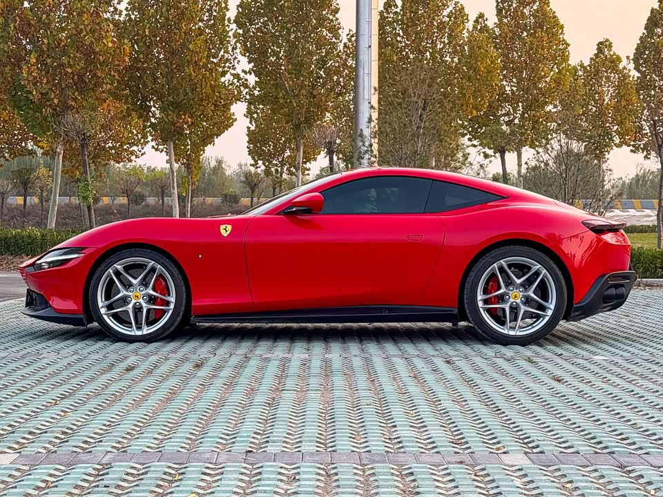 Ferrari Roma