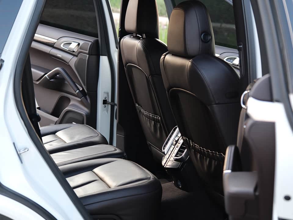 Porsche Cayenne Porsche Cayenne