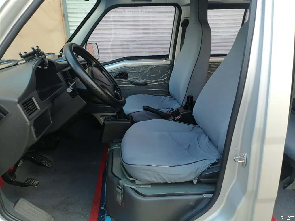 Wuling VI, 2022 8