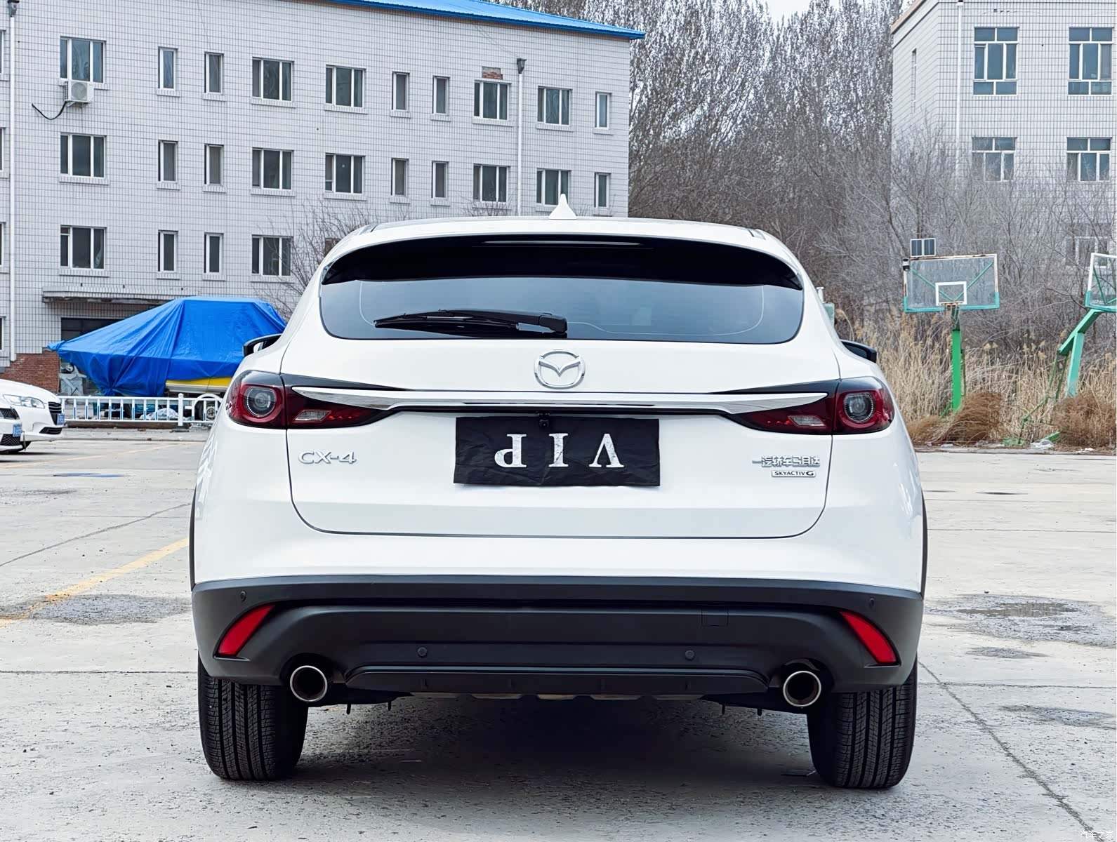 Mazda CX-4, 2023 4