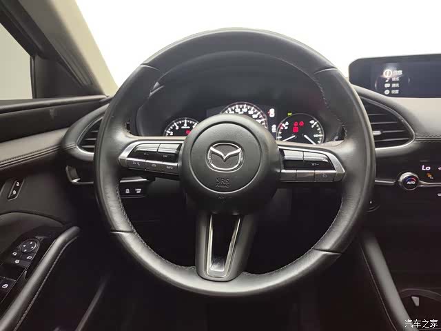Mazda Mazda3, 2024 11