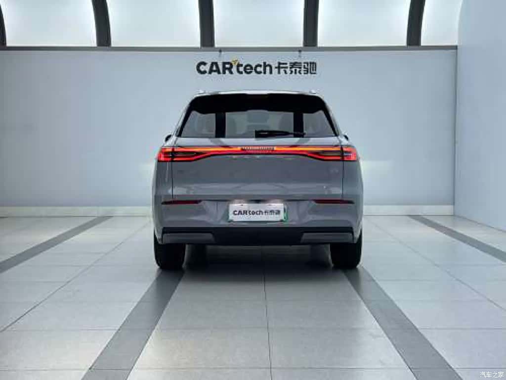 Geely Galaxy E5, 2024 3