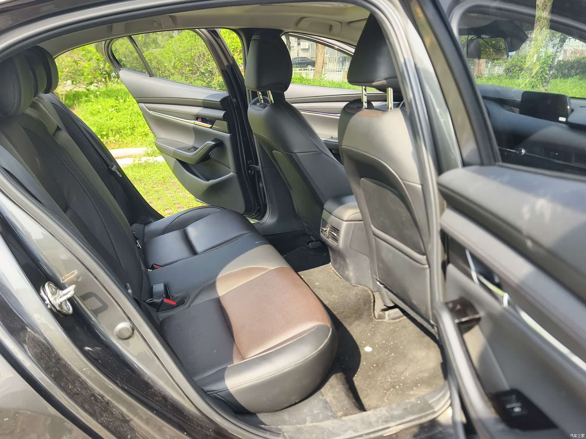Mazda Mazda3, 2020 13