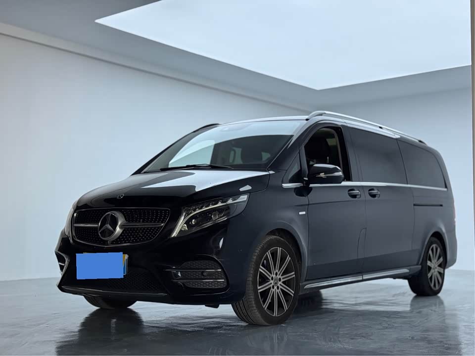 Mercedes-Benz V-class