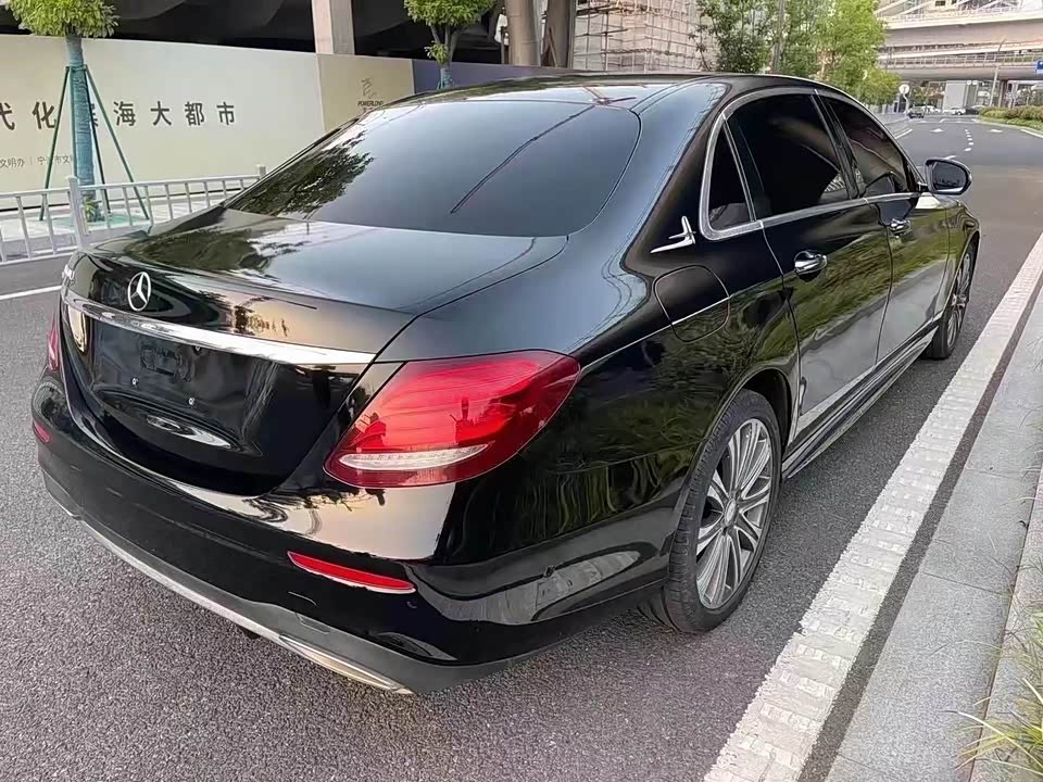 Mercedes-Benz E-class Mercedes-Benz E-class