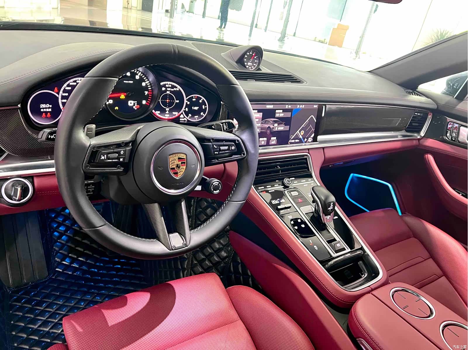 Porsche Panamera, 2021 все фото