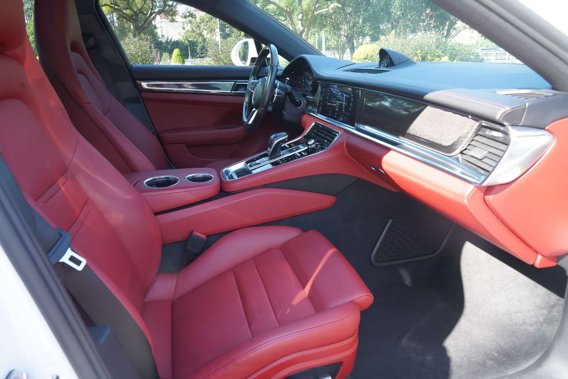 Porsche Panamera, 2020 7