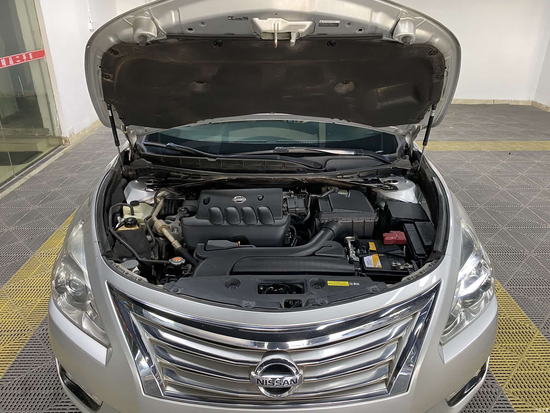 Nissan Teana, 2013 9