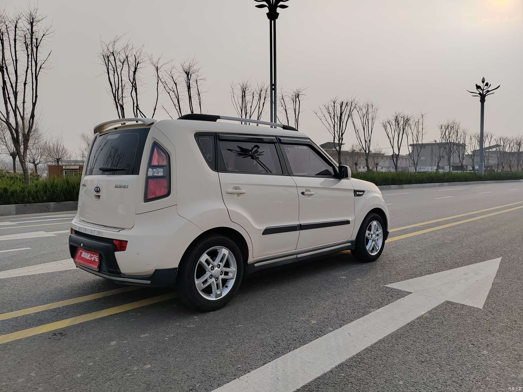 Kia GL, 2011 4