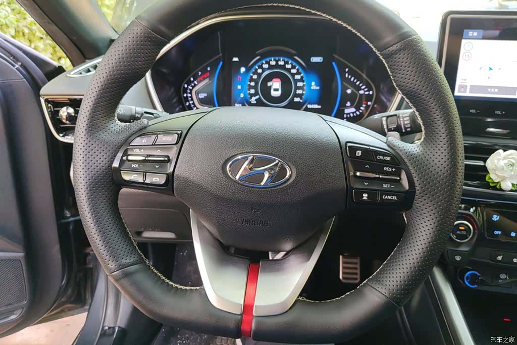 Hyundai Lafesta, 2020 15