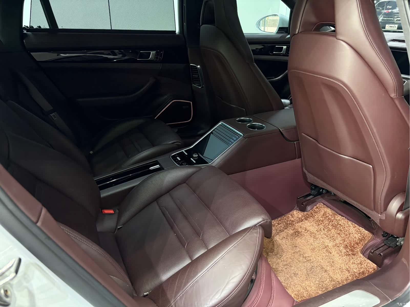 Porsche Panamera, 2018 14