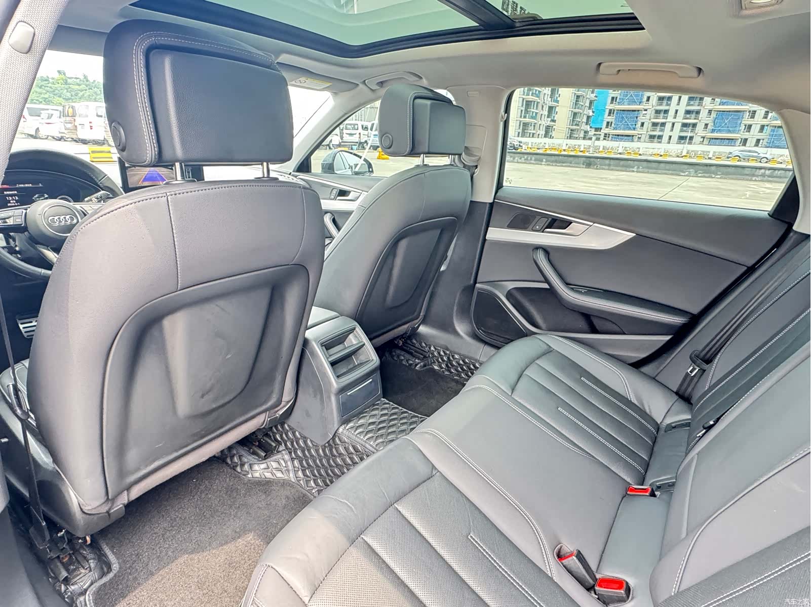 Audi A4L, 2021 9