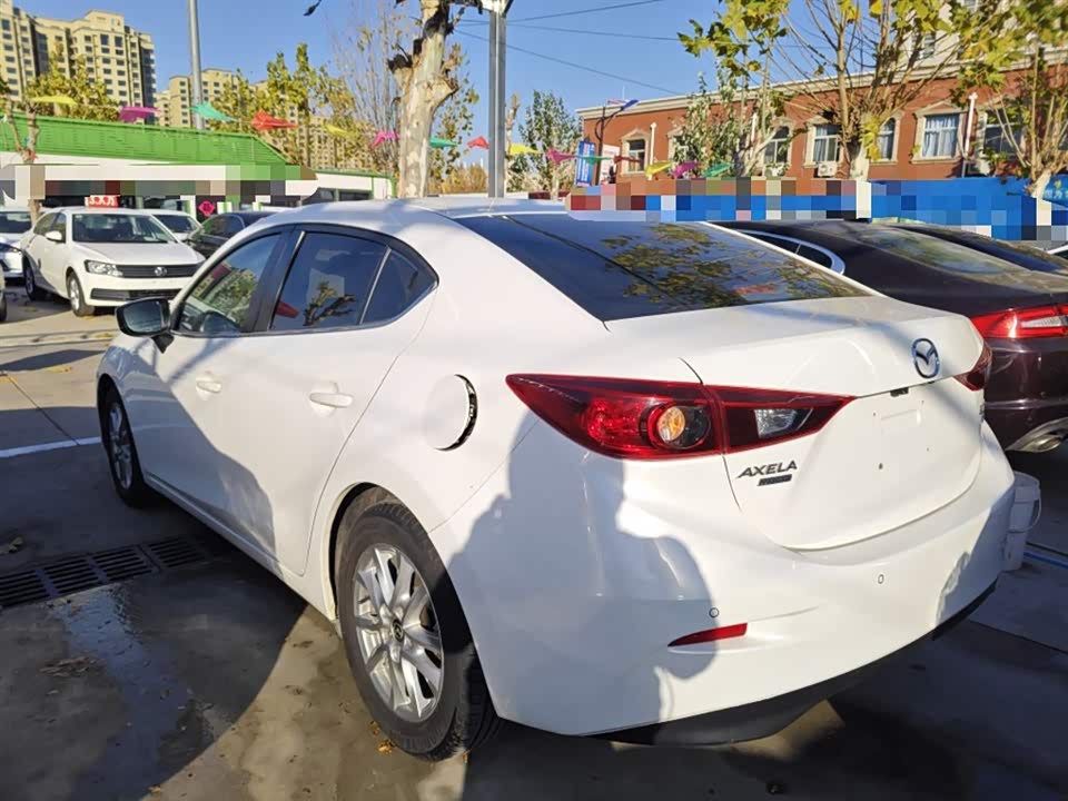 Mazda 3 Angkesaila