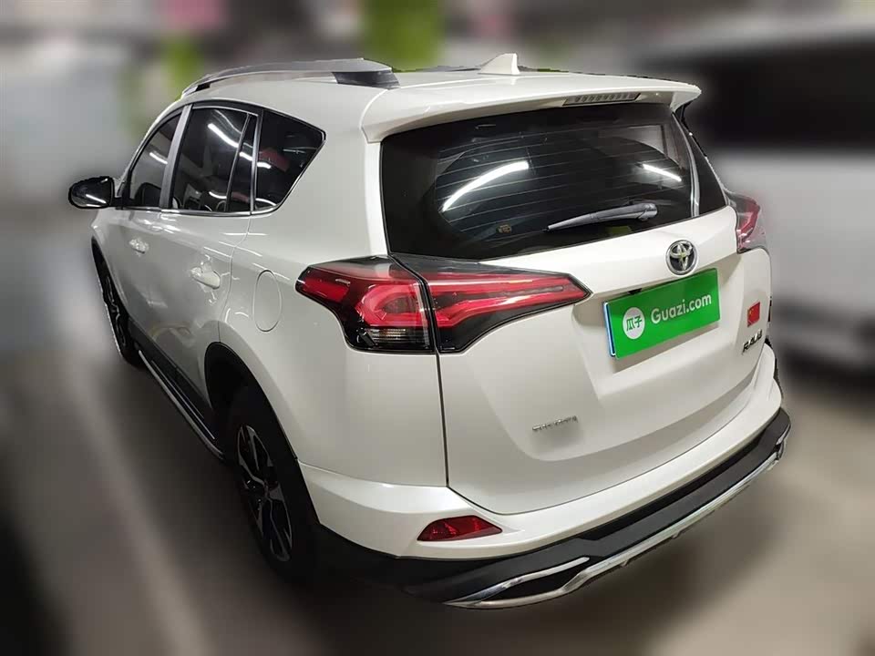 Toyota RAV4 Rongfang