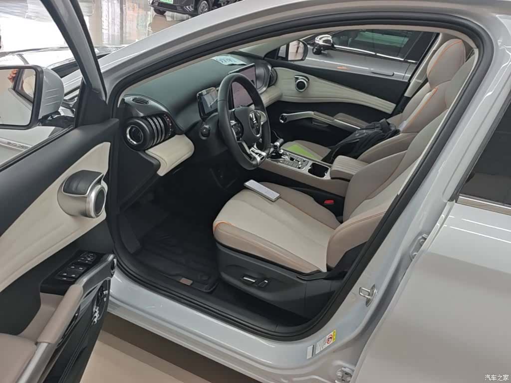 BYD Yuan, 2024 15