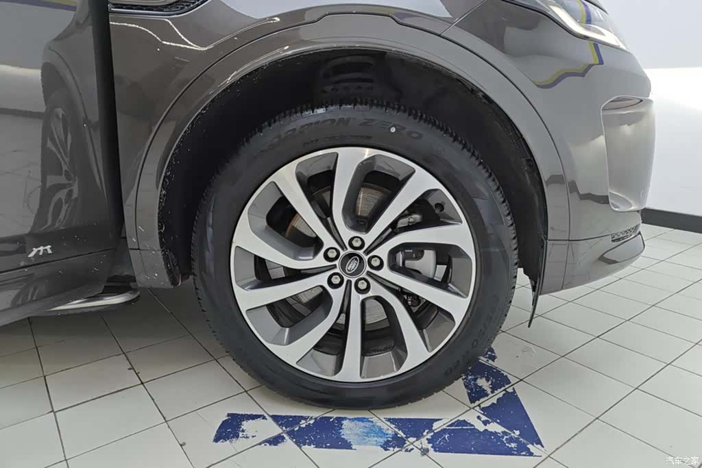 Land Rover Discovery, 2022 6